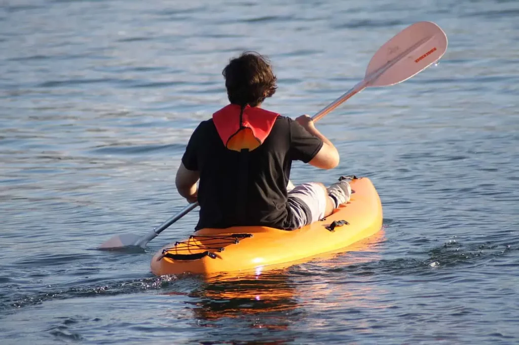 paddle A Kayak