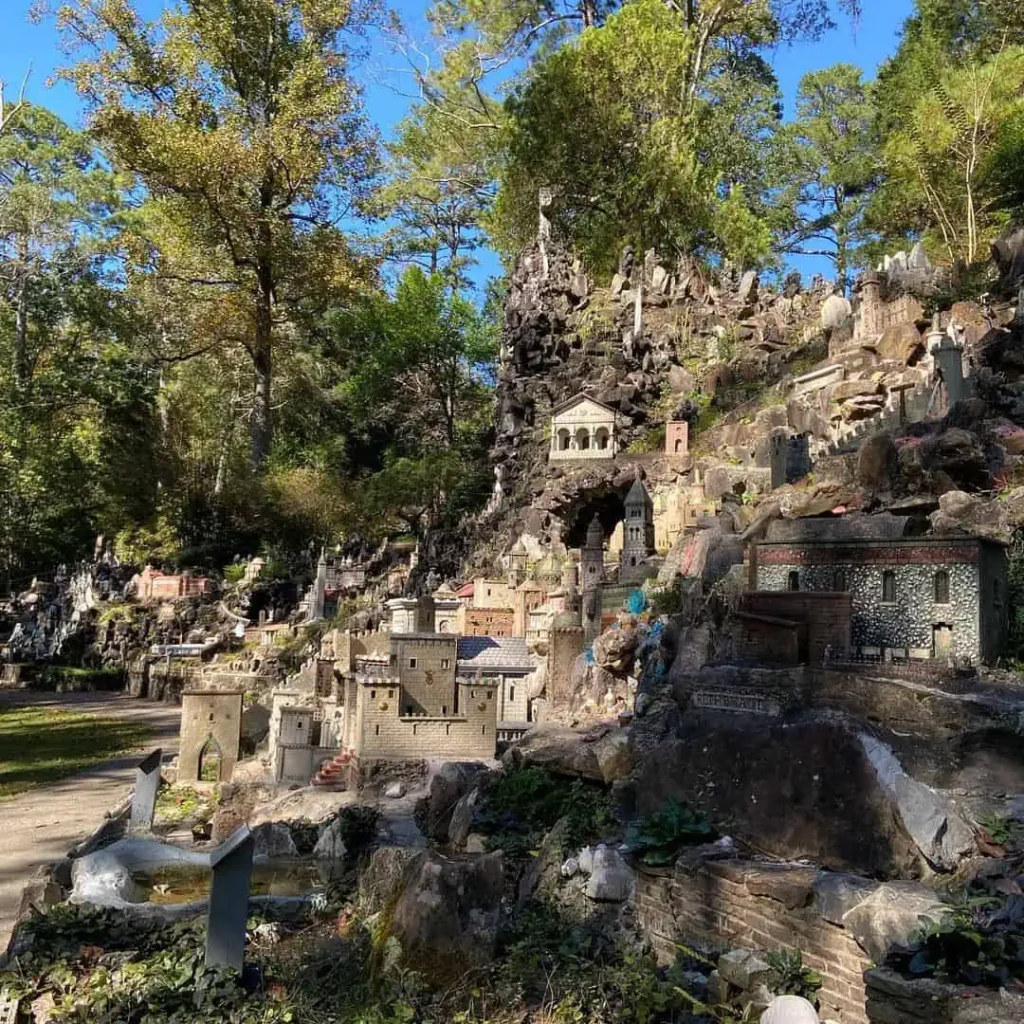 Ave Maria Grotto - Things to do in Cullman Alabama